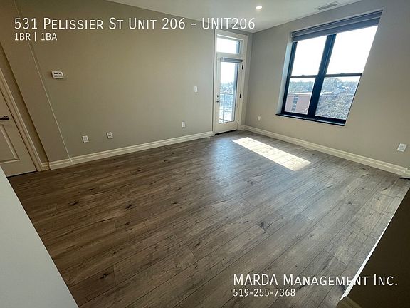 3rd image of 531 Pelissier St Unit 206