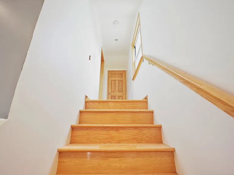 34 Fingerboard Rd #2 — Photo 6