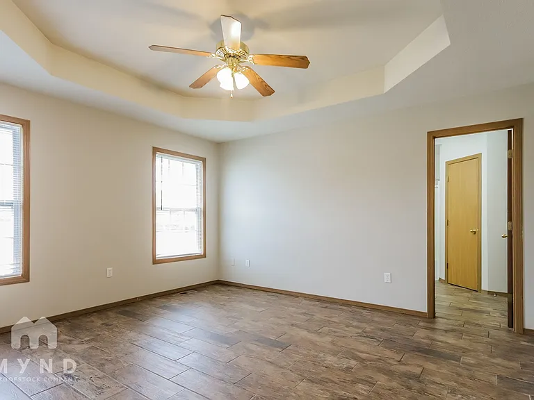 418 N Century Pl — Photo 11