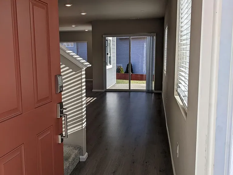 3364 Hoffman Hill Blvd — Photo 6