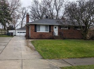 10745 Kader Dr, Parma, OH