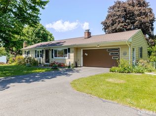 42 Silvermine Road, Brookfield, CT 06804