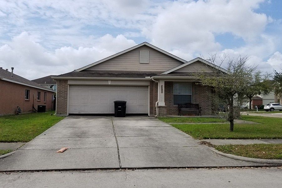 1st image of 10402 Tenleyton Ln