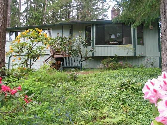 1st image of 2179 Lakemoor Dr SW
