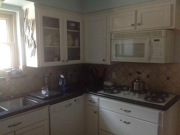 4th image of 15302 Seahorse Dr