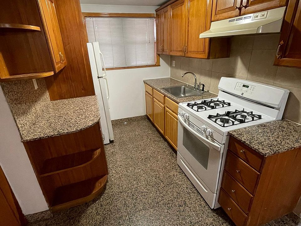 1st image of 1177A Mace Ave