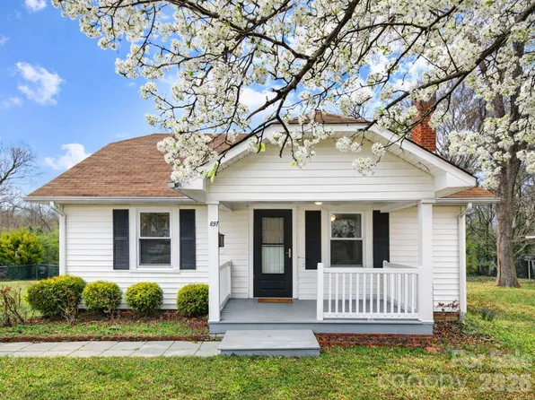 691 Harris St NW, Concord, NC 28025