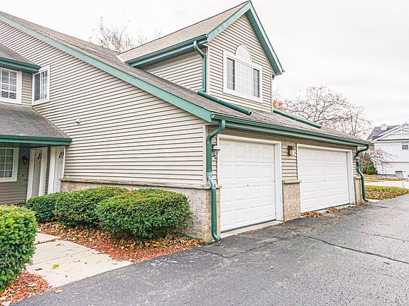 3rd image of 6080 S Crosswinds Dr Unit 1