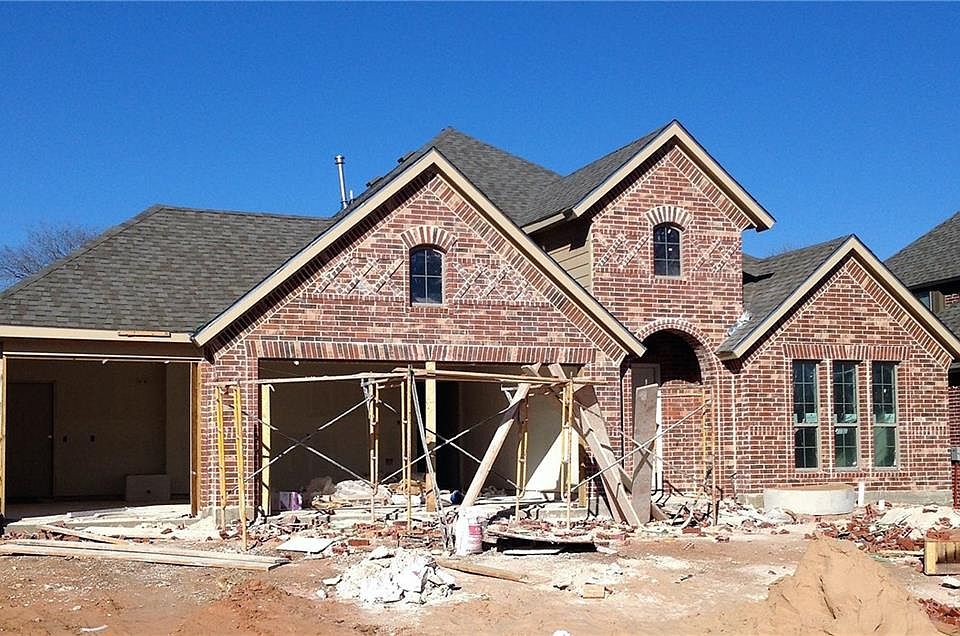 1st image of 521 Appaloosa Ln