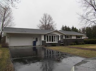 1836 Pine Rd, Mosinee, WI 54455