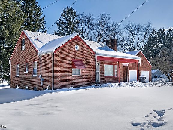 3rd image of 901 Anna St
