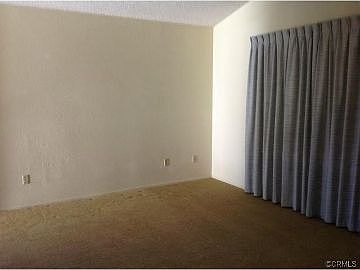5th image of 15373 Theresa Ave