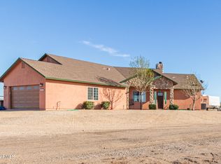 37211 N 15th Ave, Phoenix, AZ 85086