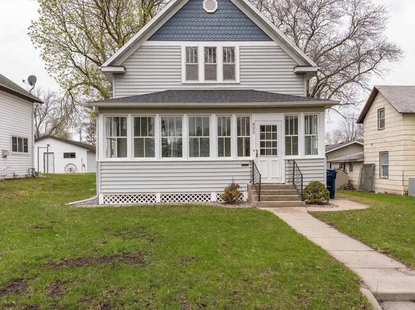 806 S Union Ave, Fergus Falls, MN 56537