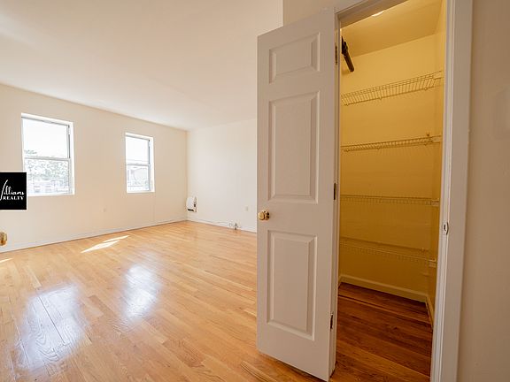5th image of 796 Sterling Pl #6B