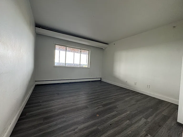 120PHC Hillside Ave #Penthouse C1 — Photo 4