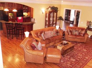 103 Cabero Rd, Hawkinsville, GA 31036