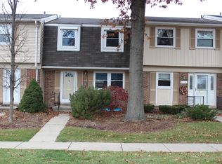 1776 Brentwood Dr #544, Troy, MI 48098