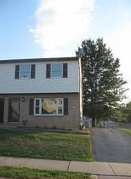 2nd image of 200 Hickory Dr