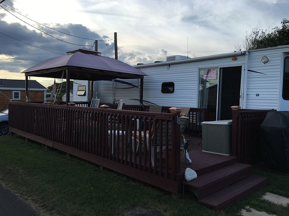 Lot # 18 on 8West
