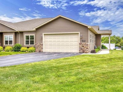 1206 CAMERON CIRCLE, Neenah, WI, 54956