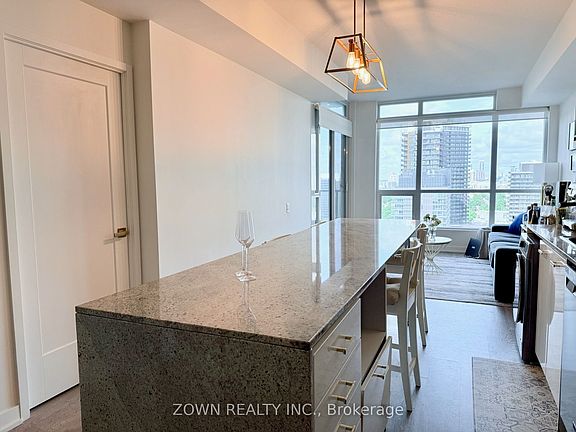 4th image of 29 Singer Ct #2803