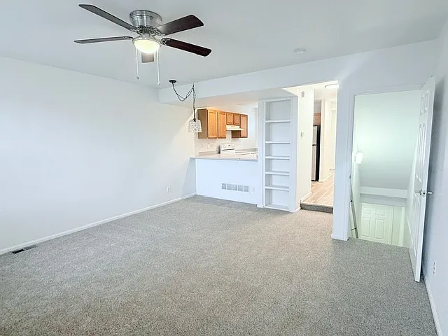 2905 Neil Dr #14 — Photo 9