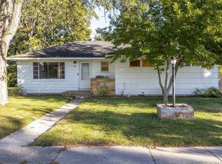 386 E Perkins St, Merrill, MI 48637