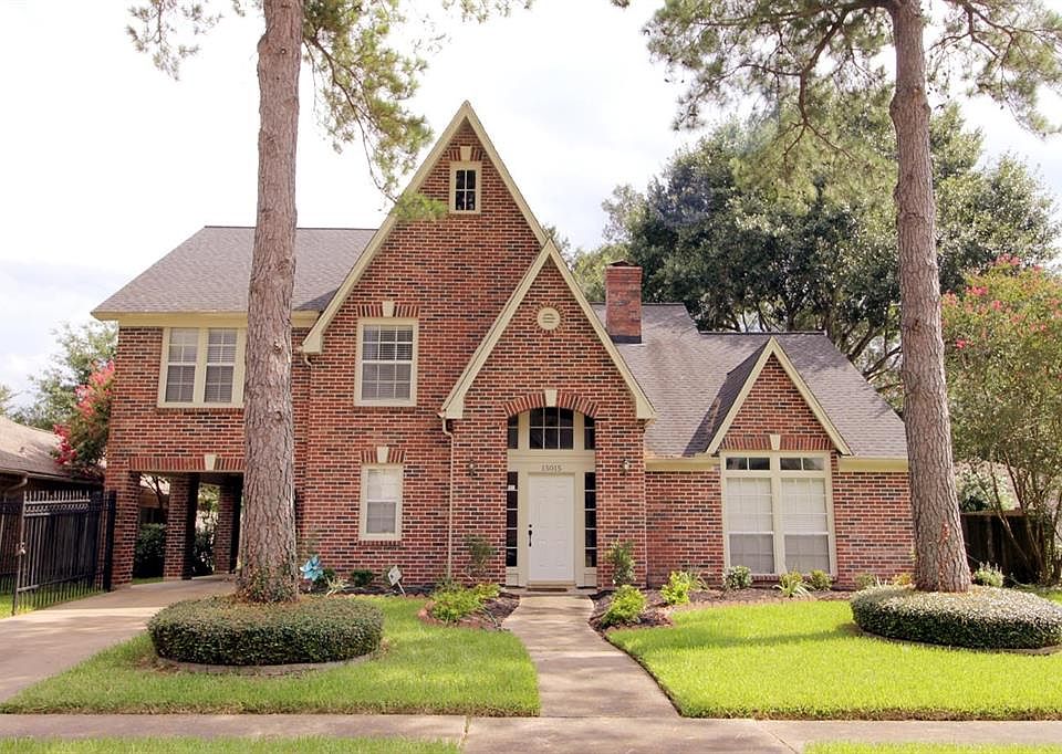 1st image of 15015 Rock Knoll Dr