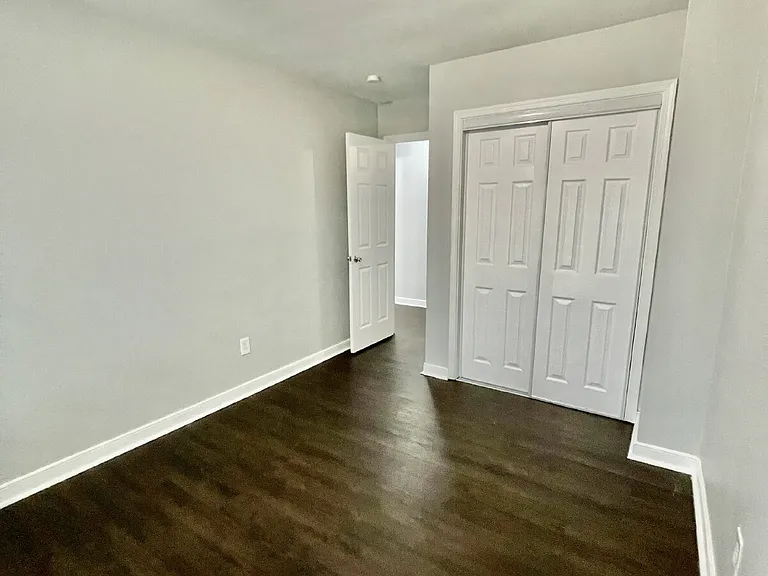 3401 Chalfont Dr — Photo 9
