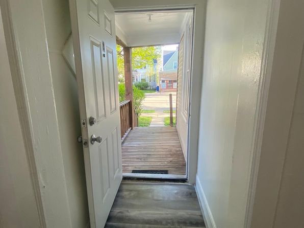 814 Milwaukee Ave #1