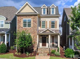 1210 Sand Pine Dr, Cary, NC 27519