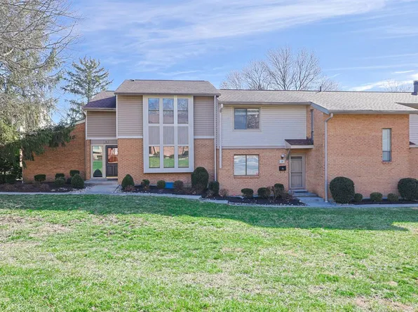 18 Oakwood Ct, Cincinnati, OH 45246