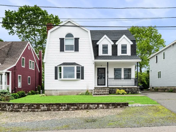 65 Prospect St, Swampscott, MA 01907