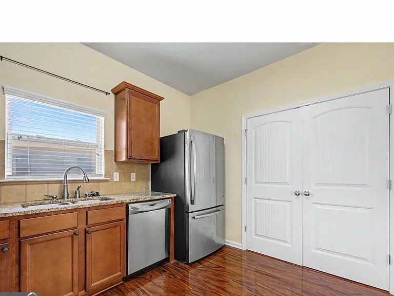 249 River Meadow Dr — Photo 10