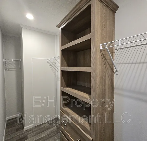 501 S Edwards Ave #1 — Photo 30