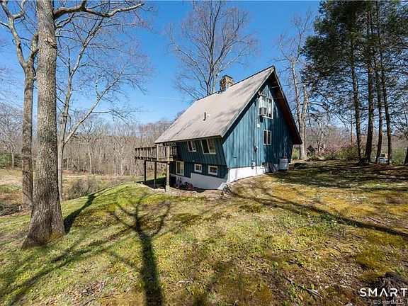 2nd image of 46 Hillyndale Road