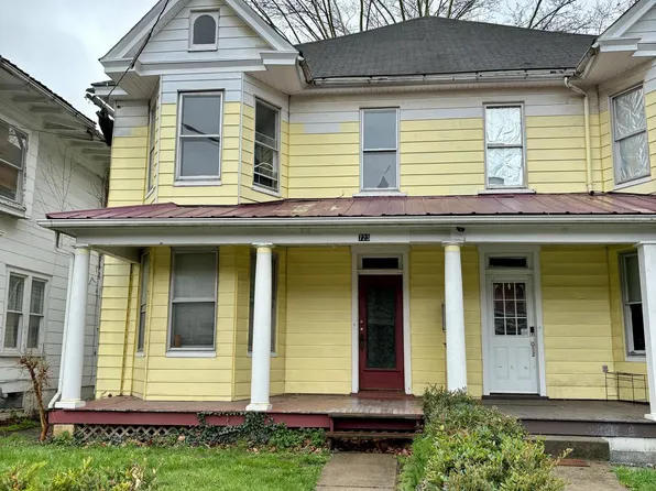 723 W King St, Martinsburg, WV 25401