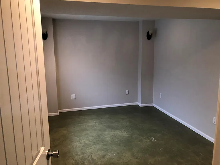Basement bedroom with closet