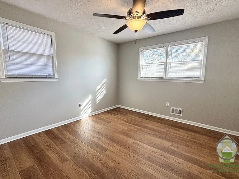17 Eula St — Photo 11