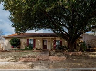 10239 Catalpa Rd, Dallas, TX 75243