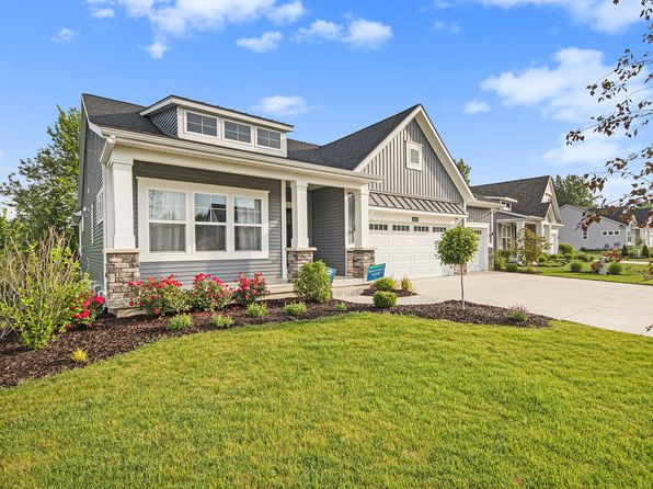 1075 Haven Dr, Byron Center, MI 49315