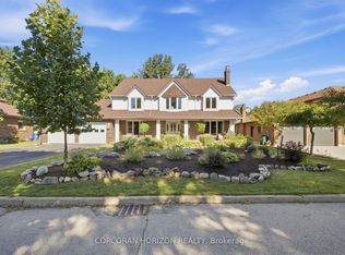 527 Anndale Ct, Waterloo, ON N2K2R1