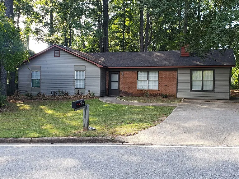 3047 Lake Monroe Rd — Photo 1