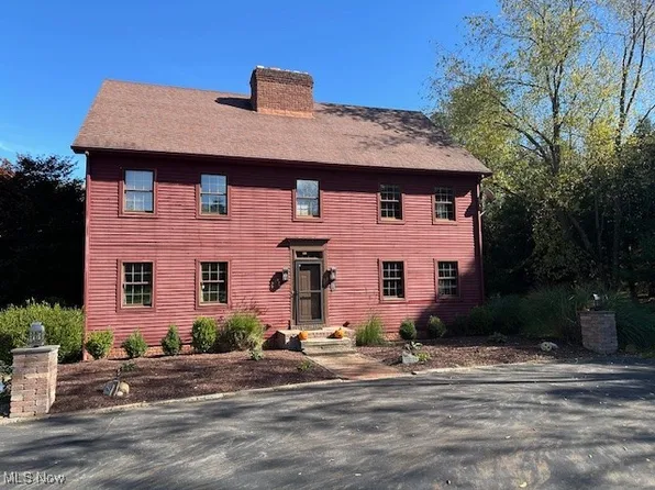 1975 Warner Rd, Hubbard, OH 44425