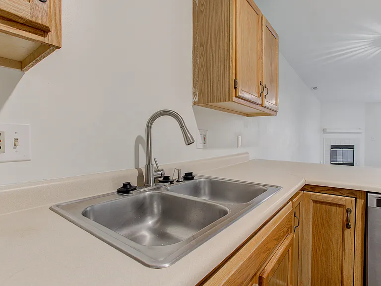165 Westhaven Dr — Photo 24
