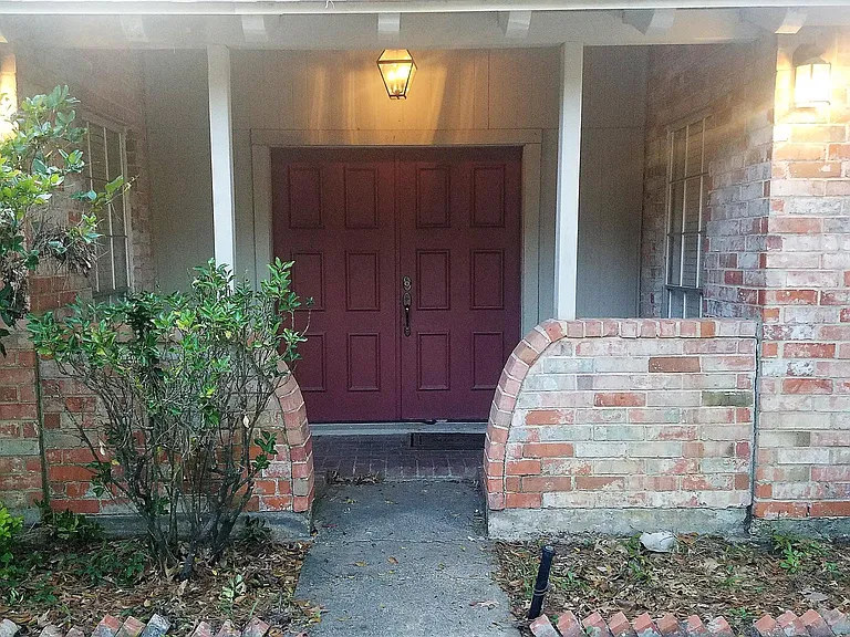 12907 Blossomheath Rd — Photo 2