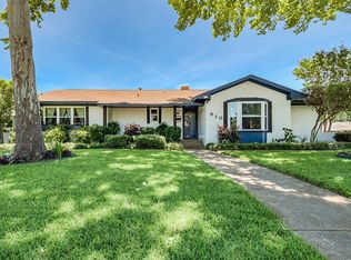 910 McDonald Dr, Garland, TX 75041