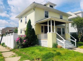 126 Park Ave, Cranston, RI 02905