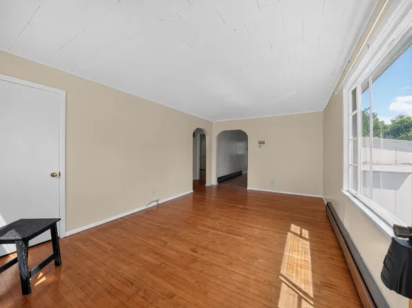 11 Spencer Ave, Hornell, NY 14843